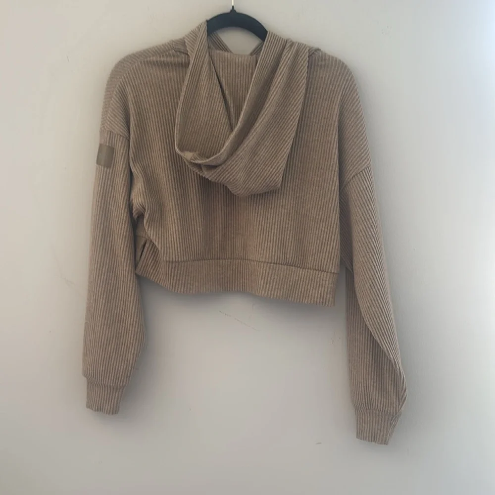 ALO Muse Hoodie in Tan Gravel Heather Size XS